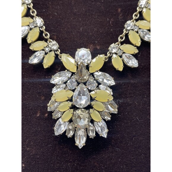 J Crew Neutral￼ Colored Crystal Large Medallion Continuous Statement Necklace - Picture 3 of 11